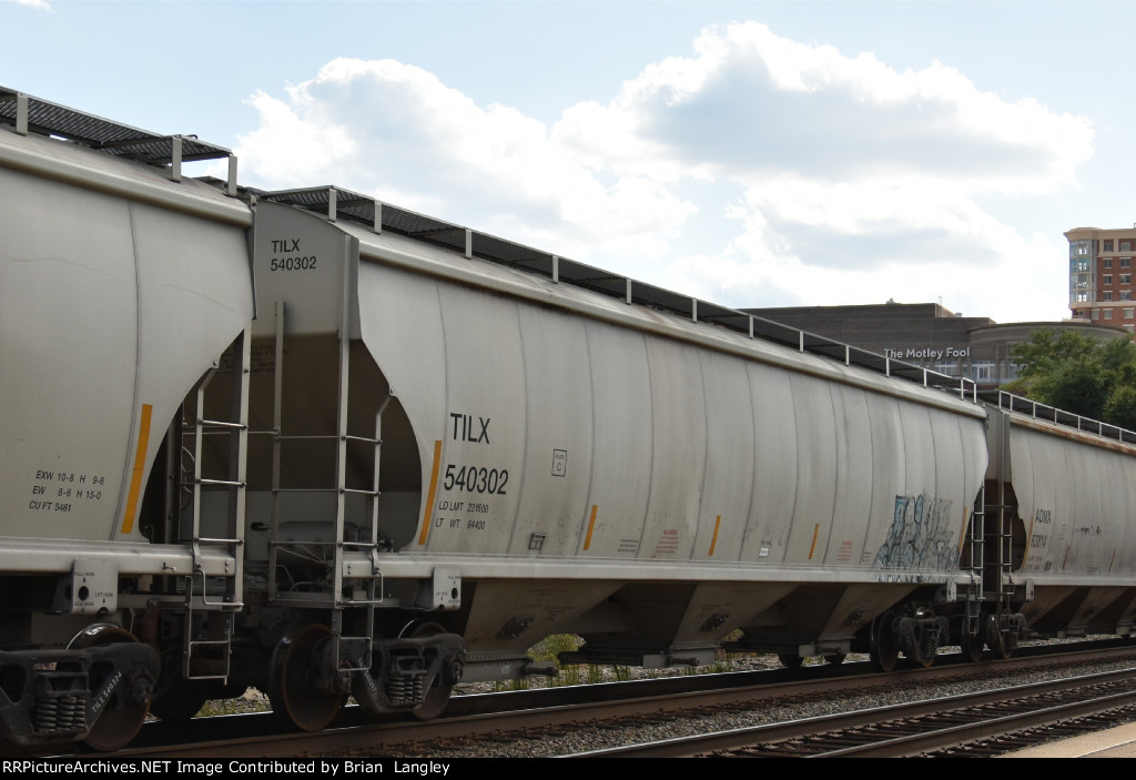 540302